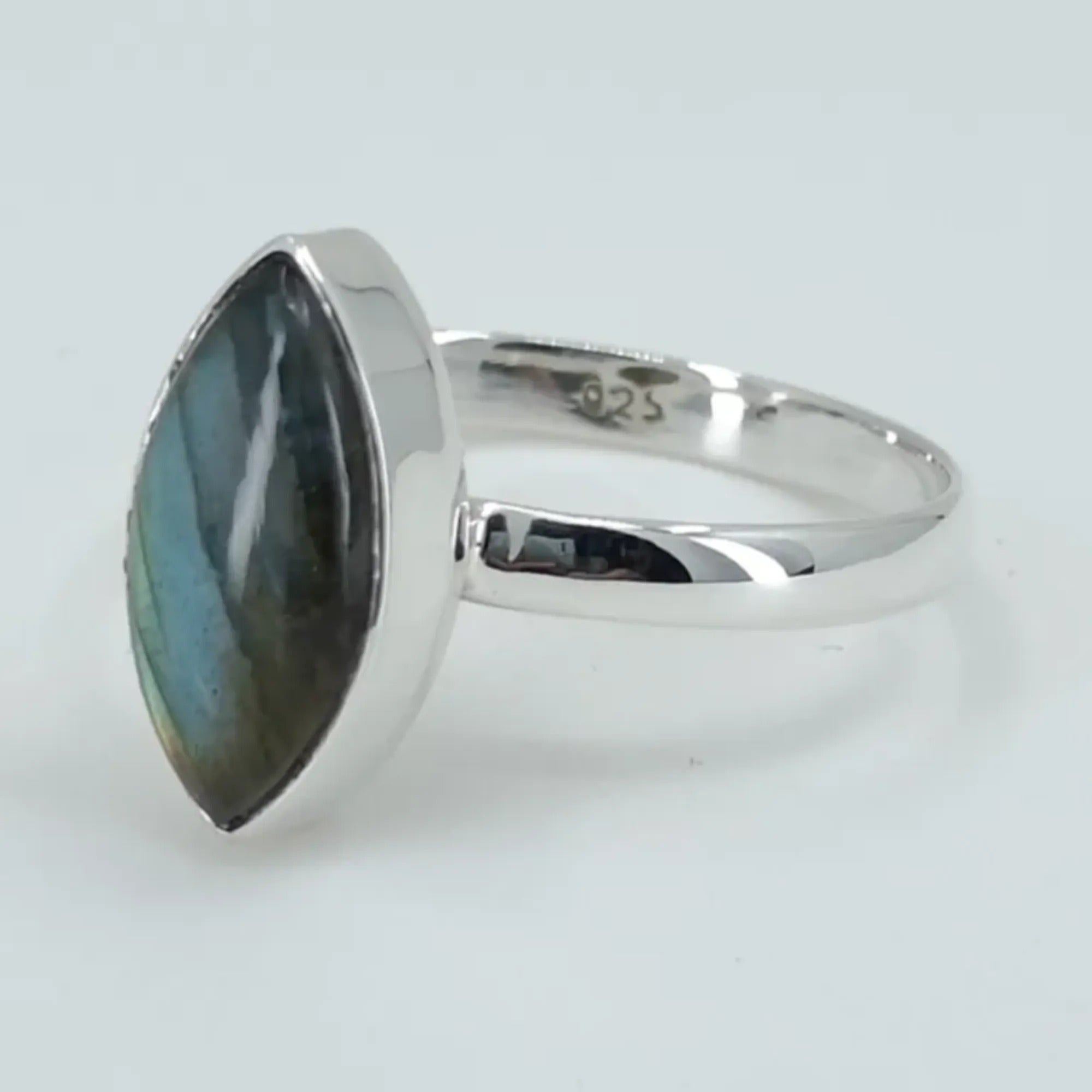 Labradorite Marquise Shape 925 Sterling Silver Handmade Ring - Boho November Birthstone Jewelry - Perfect Gift for Her Birthday Anniversary Christmas Valentine Day