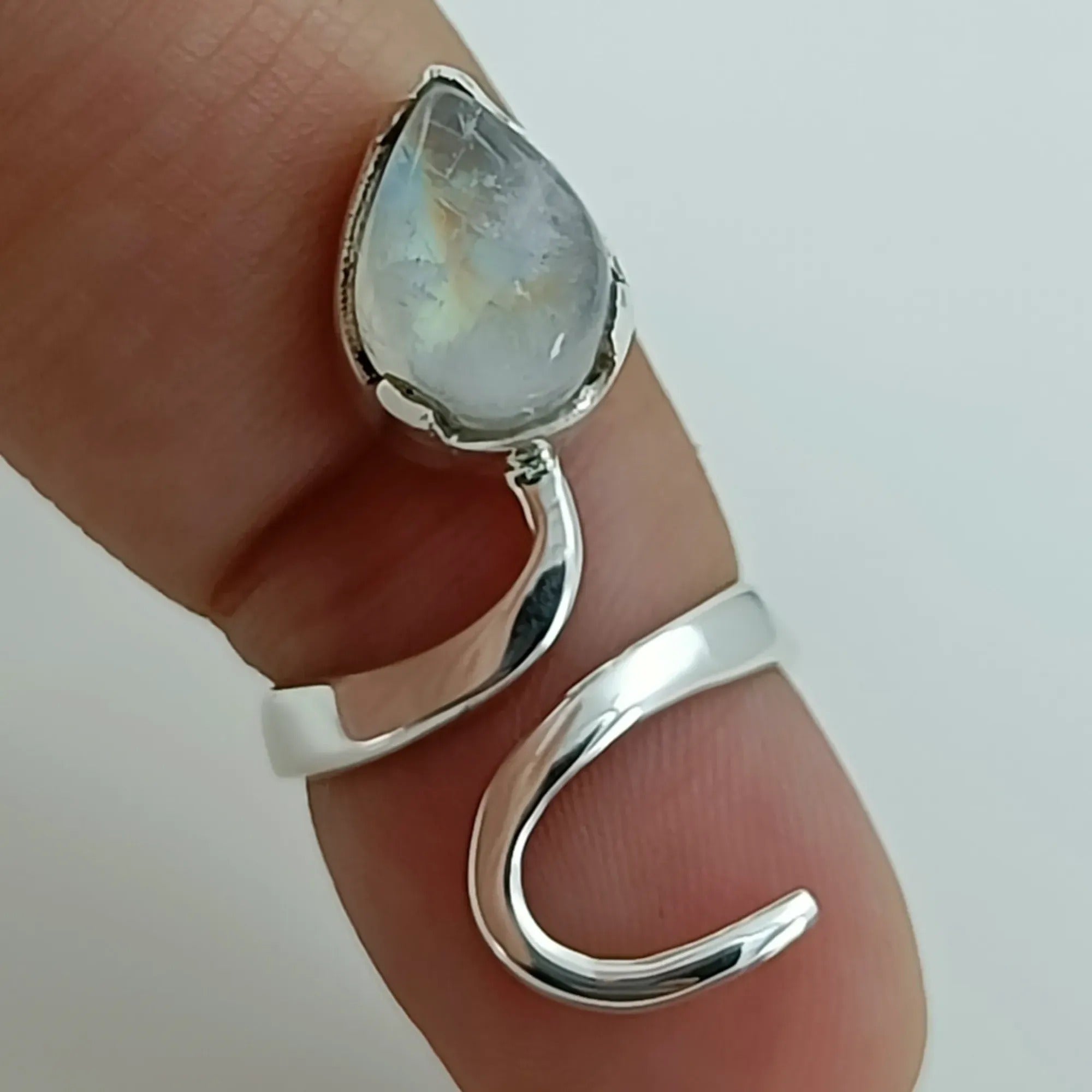 Rainbow Moonstone 925 Sterling Silver Handmade Statement Ring- Boho June Birthstone Jewelry - Perfect Gift for Her Birthday Anniversary Christmas Valentine Day