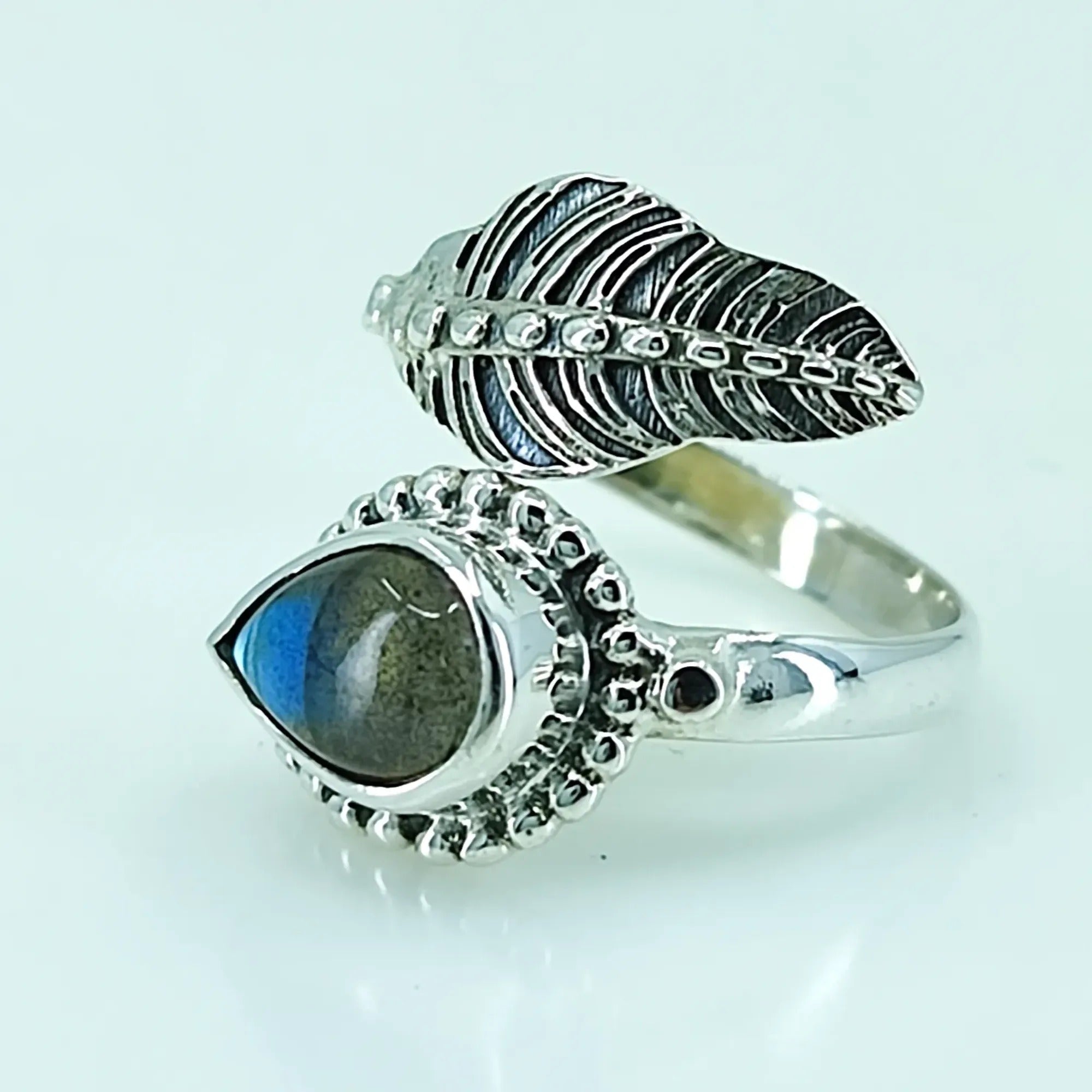 Labradorite Pear Shape 925 Sterling Silver Handmade leaf Ring - Boho November Birthstone Jewelry - Perfect Gift for Her Birthday Anniversary Christmas Valentine Day