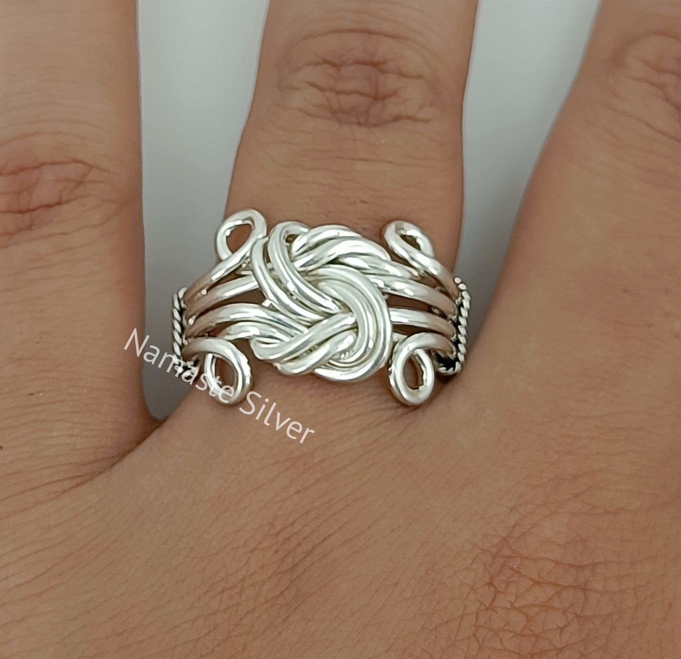 Celtic knot ring, 925 Sterling Silver Handmade infinity knot Ring, Love knot Promise Ring, Celtic jewelry, Gift for Her