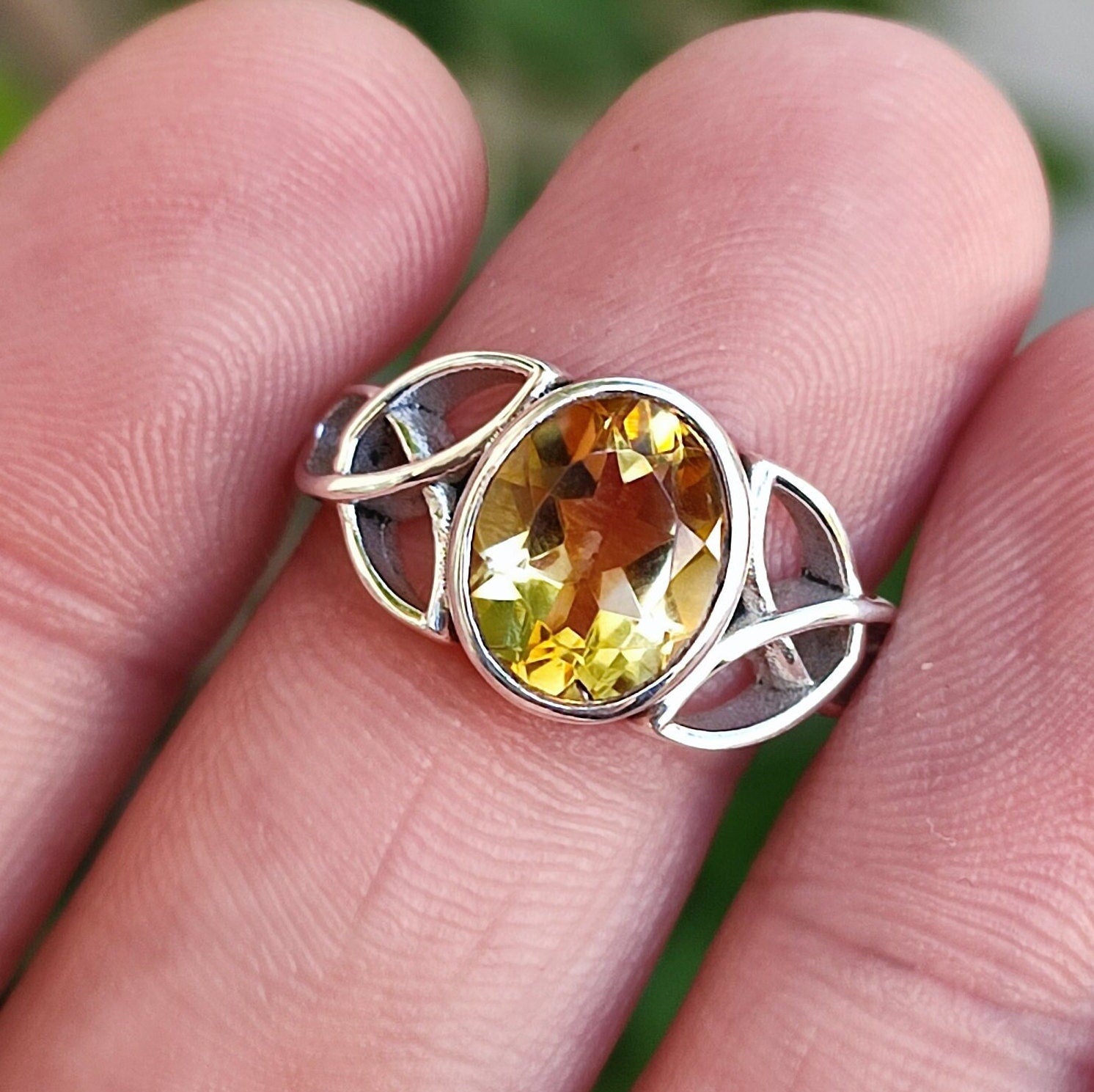Citrine Oval Celtic Knot Silver Ring 925 Sterling Silver Handmade Celtic Knot Statement Gemstone Boho Ring - Unique Gift for Her