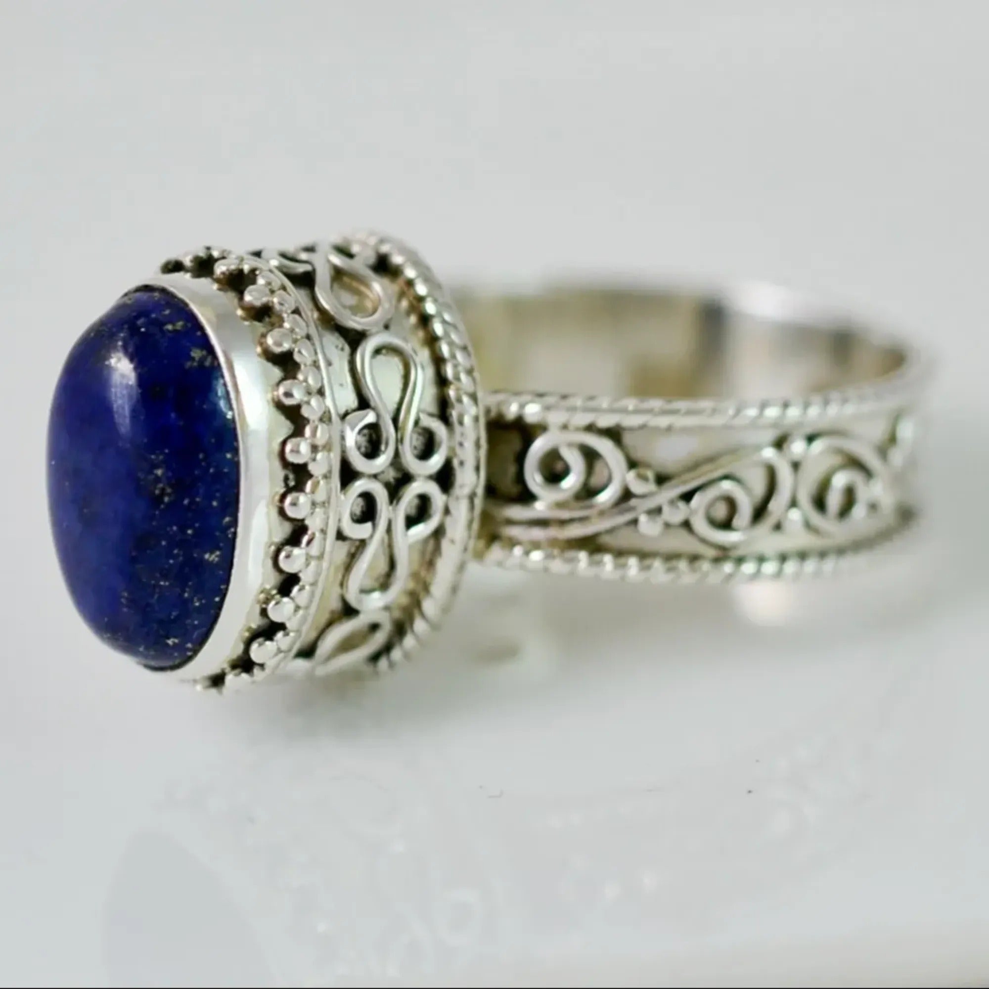 Lapis Lazuli 925 Sterling Silver Handmade Ring - Natural Blue oval Shape Gemstone Boho September Birthstone Jewelry - Perfect Gift for Her Birthday Anniversary Christmas Valentine Day