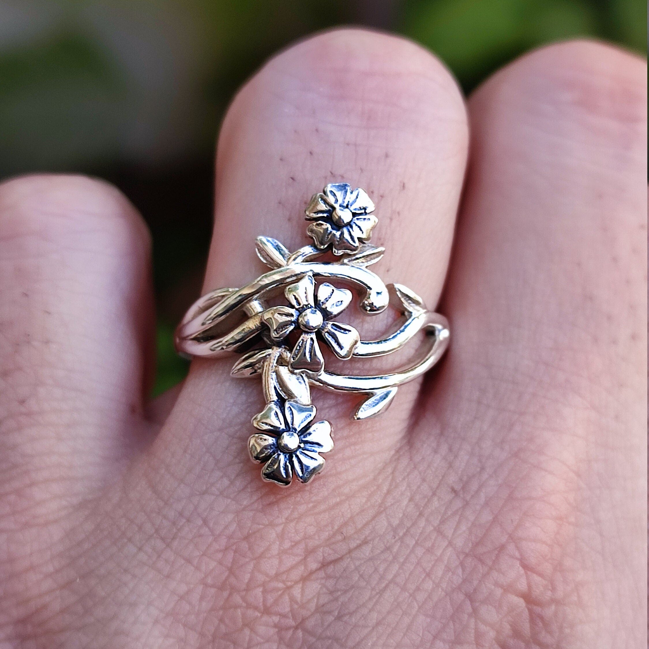 Sterling Silver Floral Ring, Thin Ring Band, 925 Solid Sterling Silver Floral Women Ring, Dainty, Midi, Silver Ring Band