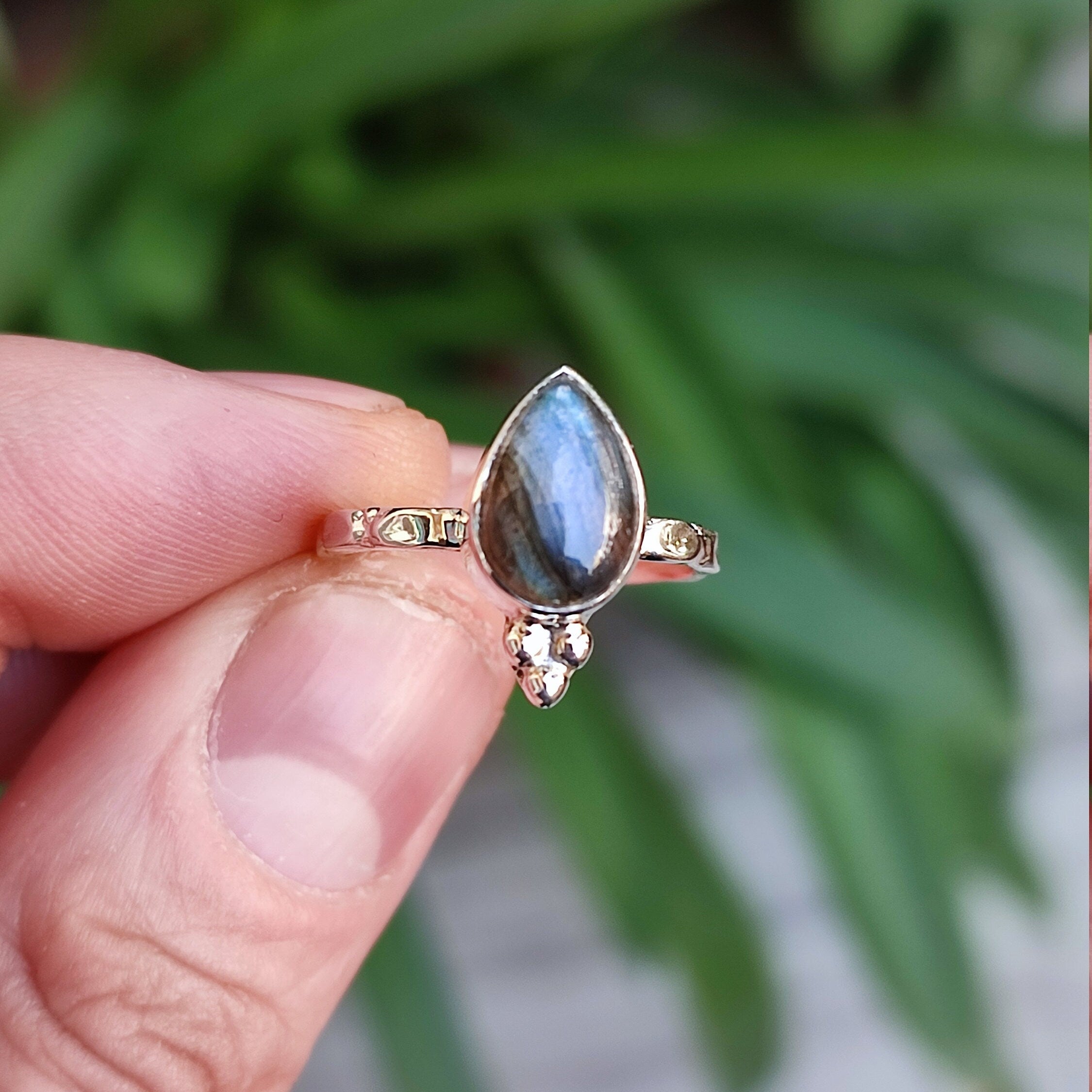 Natural Labradorite Pear Shape 925 Sterling Silver Handmade Women Midi Ring, Labradorite Silver Ring, Gift for Her, Boho Silver Ring