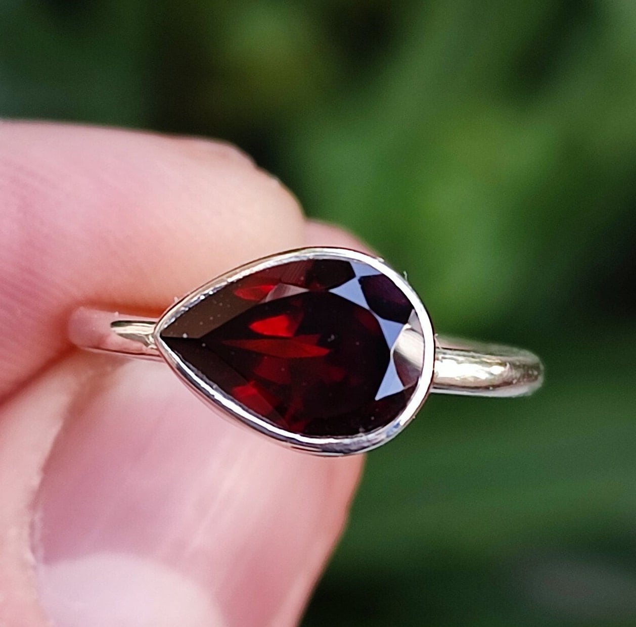 Natural Red Garnet Pear Shape 925 Sterling Silver Handmade Women Cute Ring, Garnet Silver Ring, January Birthstone Ring, Gift for her