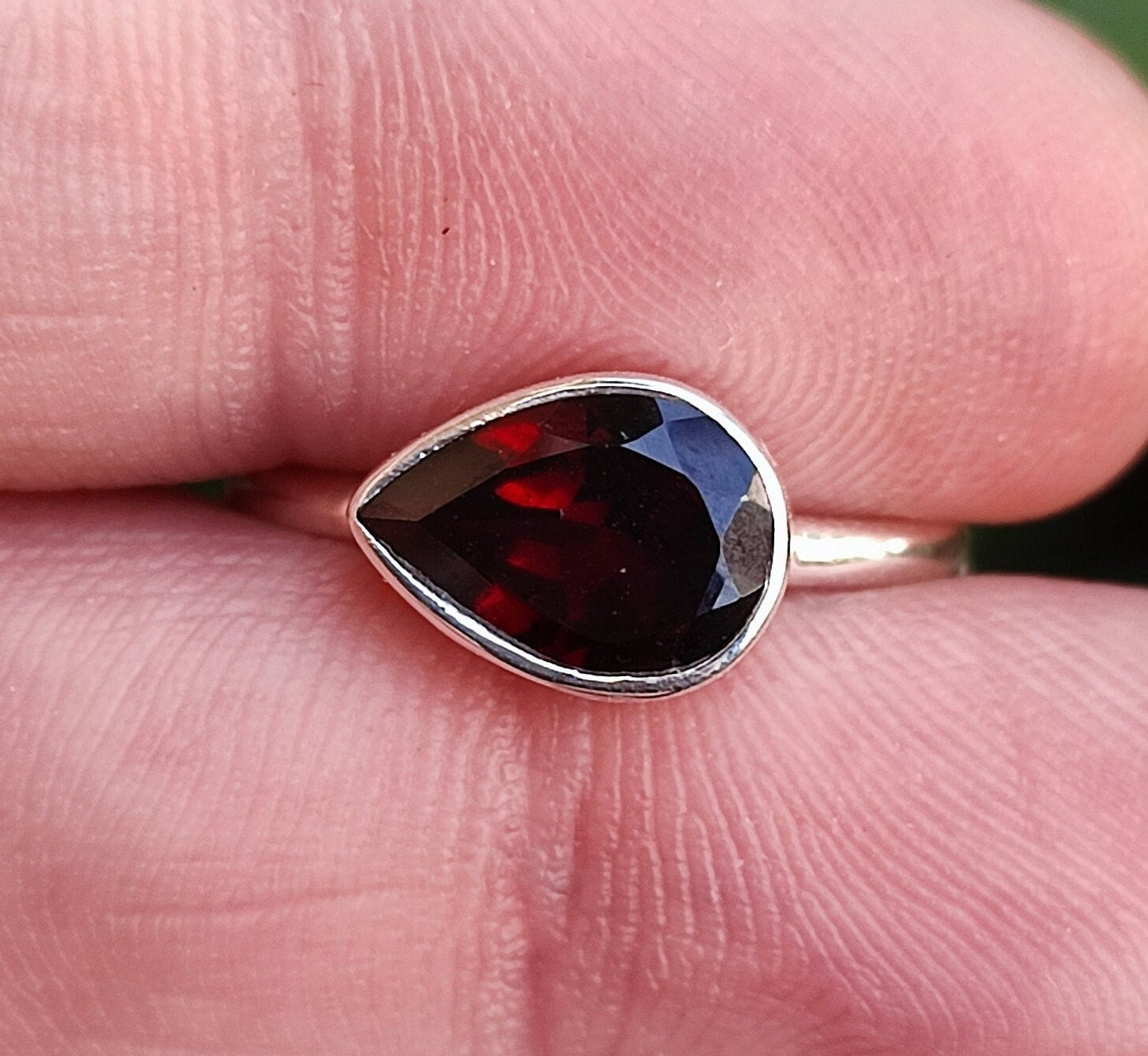 Natural Red Garnet Pear Shape 925 Sterling Silver Handmade Women Cute Ring, Garnet Silver Ring, January Birthstone Ring, Gift for her