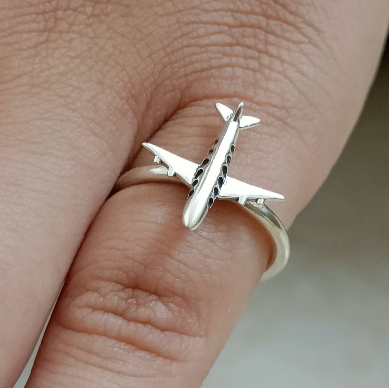 Sterling Silver Airplane Ring - Aviation Minimalist Jewelry - Aeroplane Signet Ring - Unique Travel Gift for Her - Handmade Dainty Ring