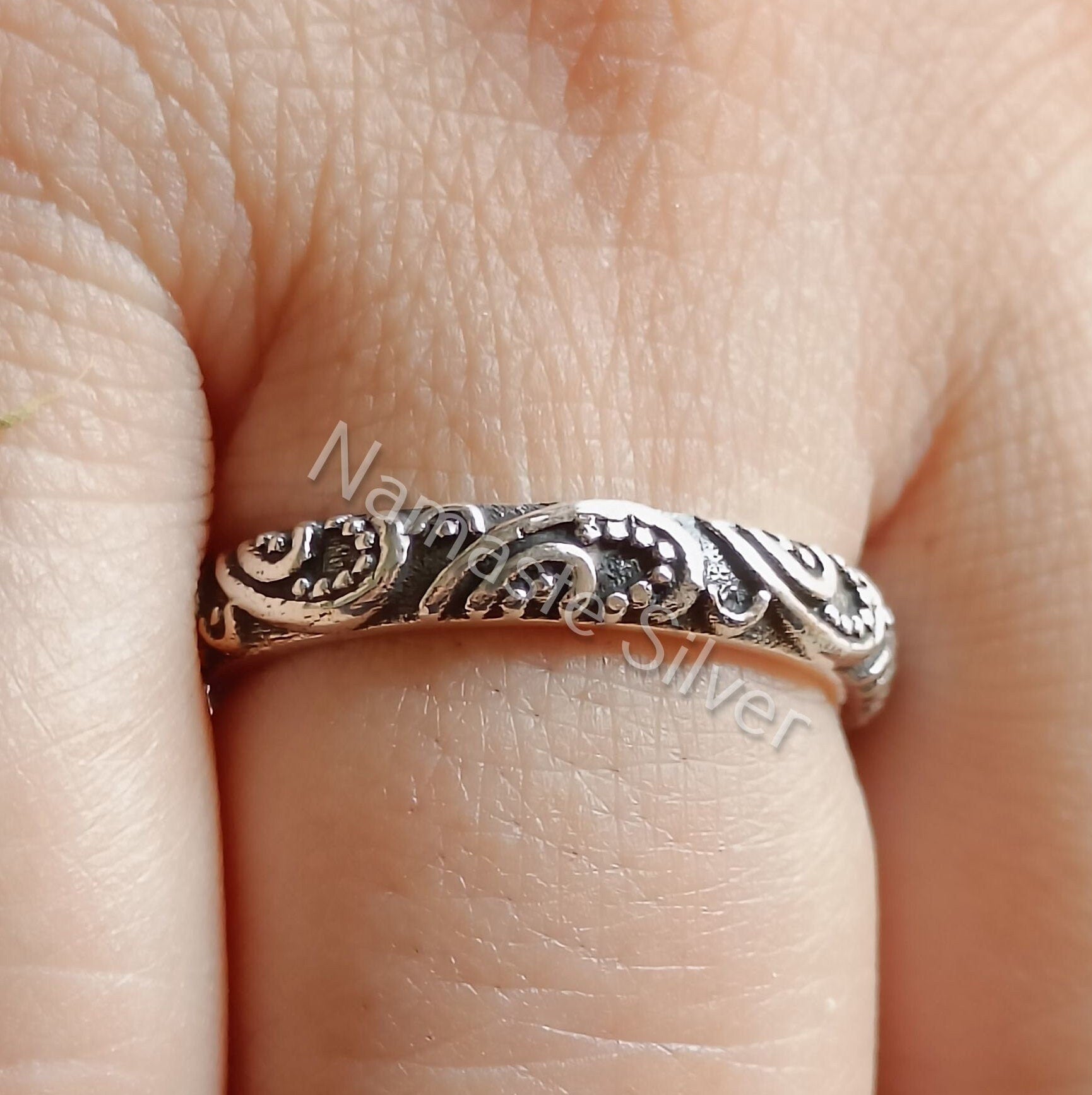 Silver Floral Band, Floral Ring, Bridal Bouquet Band, Flourish Patterned Ring, Wedding Gift Ring, Floral Pattern Ring, Vintage Style Band